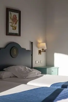 Standard Büyük Yataklı Tek Kişilik Oda