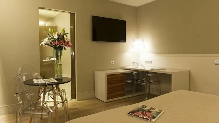 Üç Kişilik Oda (with Extra Bed)