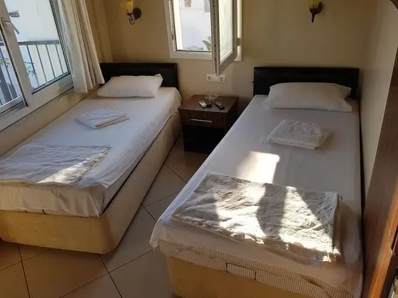 Standard Tek Büyük veya İki Ayrı Yataklı Oda