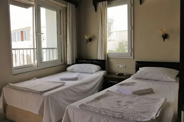 Standard Tek Büyük veya İki Ayrı Yataklı Oda