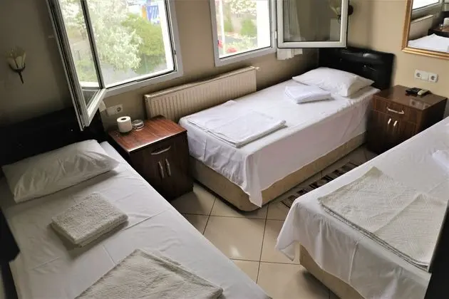 3 kişilik oda