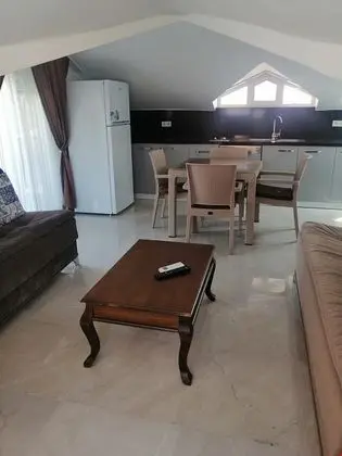 Çatı Katı Oda