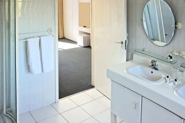 Tek Büyük Yataklı Oda, Balkon, Deniz Manzaralı