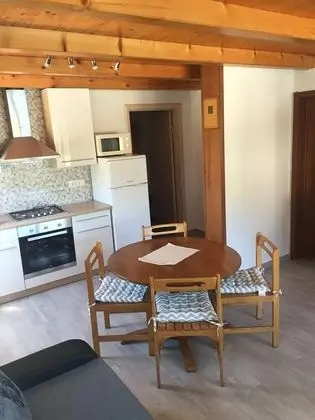 Apart Daire (Đurđa - amazing location & sea view)