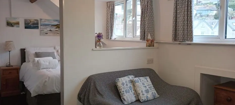 Superior Tek Büyük Yataklı Oda (Second Floor Room 2)