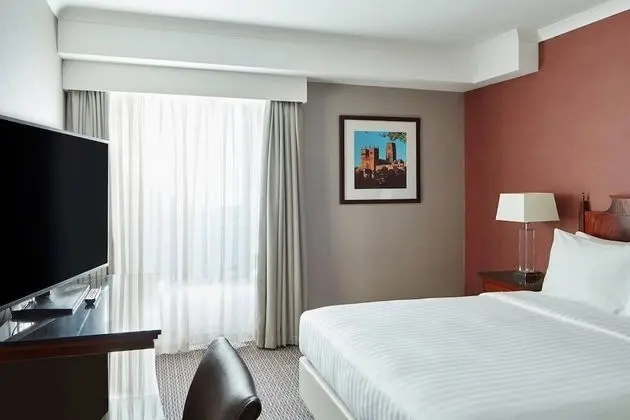 Deluxe Oda, 1 En Büyük (King) Boy Yatak