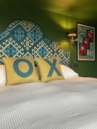 Deluxe Villa, Banyolu/Duşlu