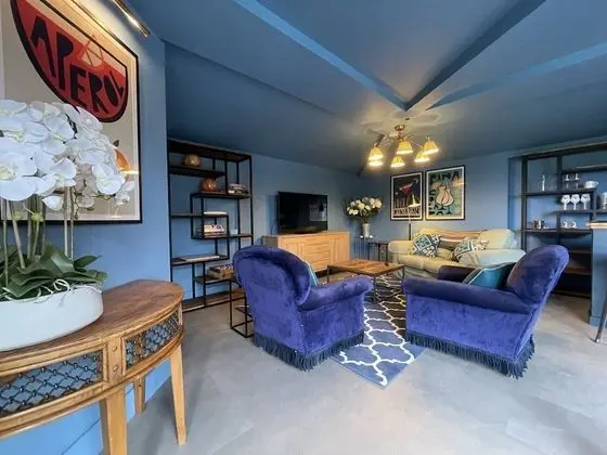 Deluxe Villa, Banyolu/Duşlu