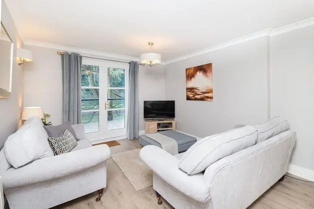 Luxury Apart Daire, Banyolu/Duşlu