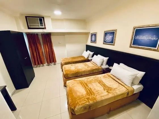 Üç Kişilik Oda