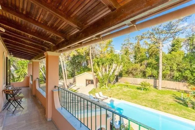 Villa