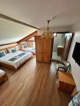Aile Odası,Bahçe Manzaralı,1. Kat