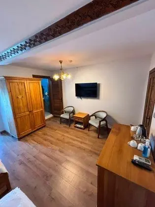 Aile Odası,Bahçe Manzaralı,1. Kat