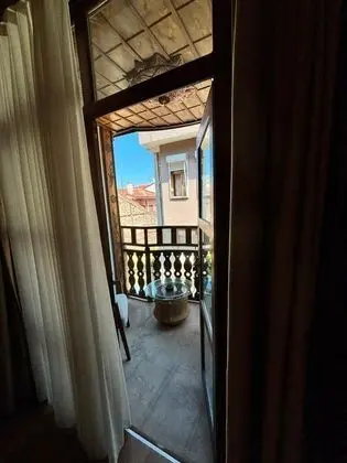 Çift Kişilik Bahçe veya Sokak Manzaralı 1. Kat