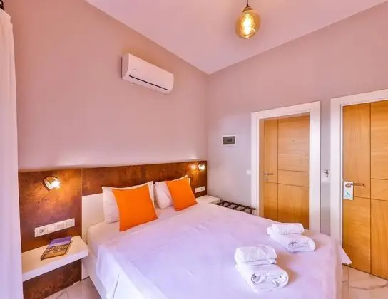 Çift Kişilik, Bahçe Manzaralı, Balkonlu