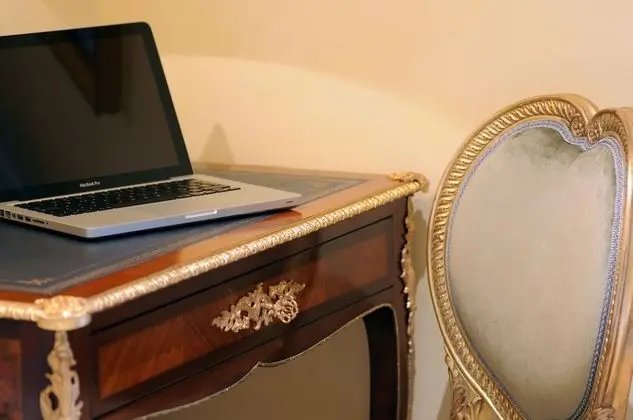 Exclusive Tek Büyük Yataklı Oda, Bahçeli
