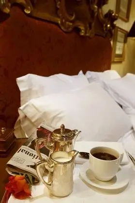 Executive Tek Büyük Yataklı Oda