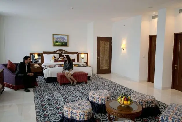 Deluxe Tek Büyük Yataklı Oda, 1 En Büyük (King) Boy Yatak