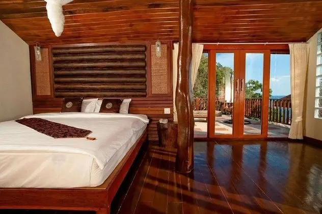 Villa Deluxe