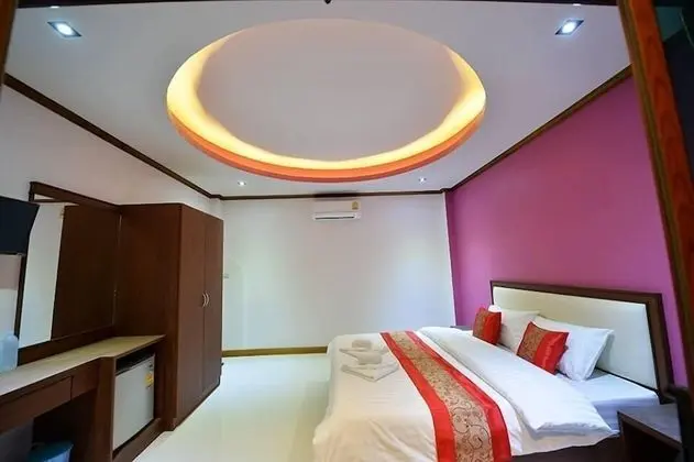 Deluxe Double Bed Mountain View