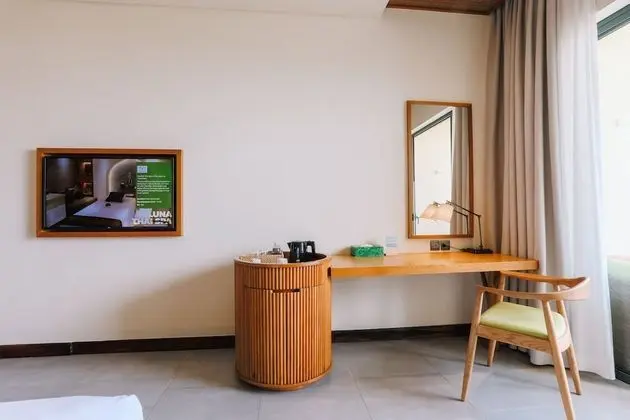 Deluxe Oda, 2 Tek Kişilik Yatak, Havuz Manzaralı