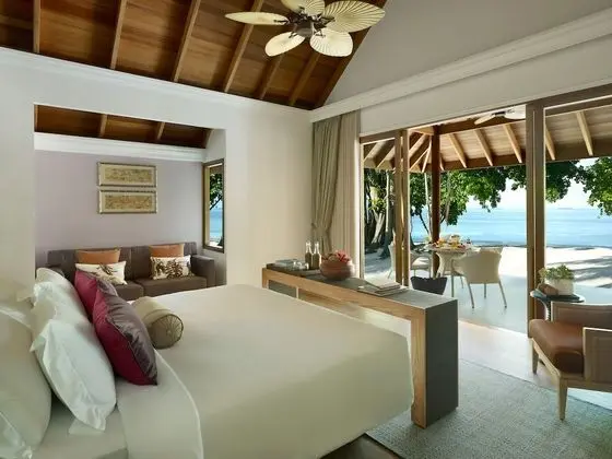 Villa (Beach)