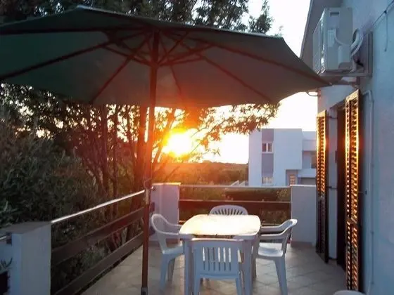 Apart Daire (Duskica - close to the sea - A1(4+2))