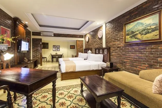 Deluxe Tek Büyük veya İki Ayrı Yataklı Oda