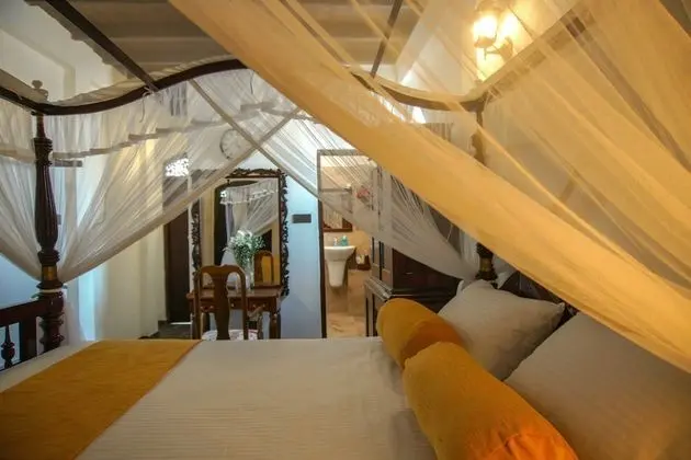 Deluxe Oda, 1 Büyük (Queen) Boy Yatak