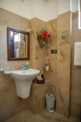 Deluxe Oda, 1 Büyük (Queen) Boy Yatak