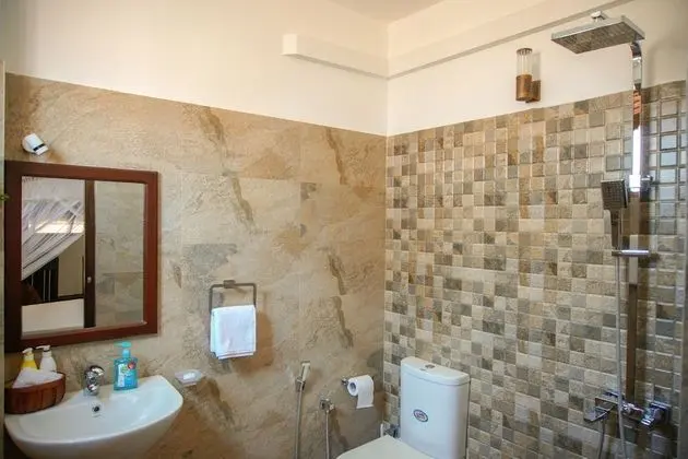 Deluxe Oda, 1 Büyük (Queen) Boy Yatak