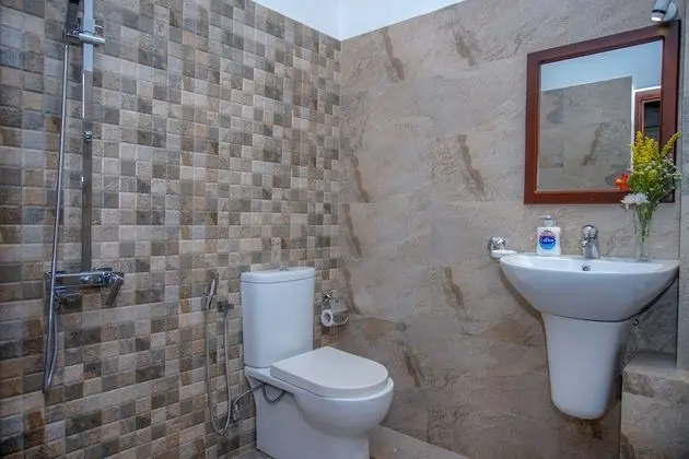 Deluxe Oda, 1 Büyük (Queen) Boy Yatak