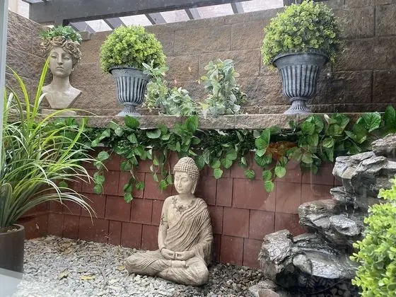 Büyük Yataklı Tek Kişilik Oda
