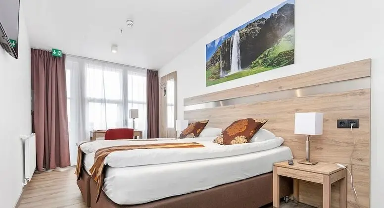 Standard Tek Büyük veya İki Ayrı Yataklı Oda, Özel Banyo