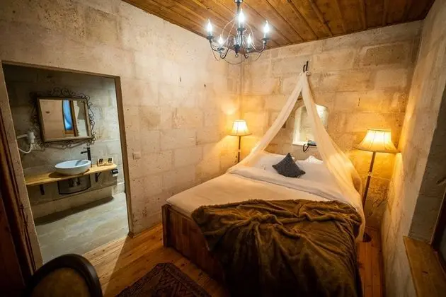 Deluxe Suite , Avlu Manzaralı, Şömineli