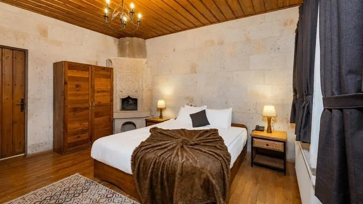 Standart Oda, Avlu Manzaralı