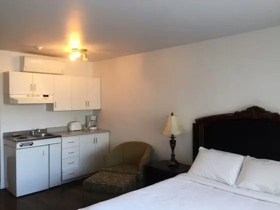 Çatı Katı (Loft), 2 Büyük (Queen) Boy Yatak