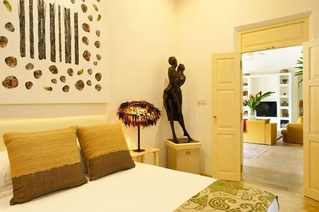 Villa, 5 Yatak Odası, Göl Manzaralı