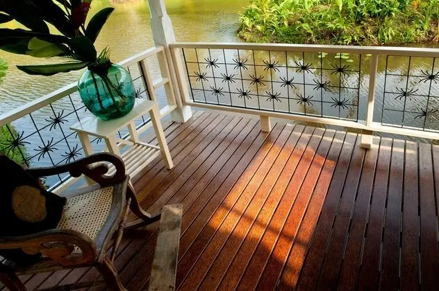 Villa, 5 Yatak Odası, Göl Manzaralı