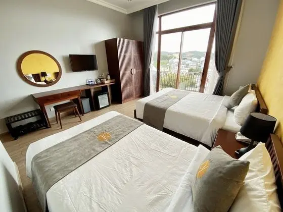 Deluxe Üç Kişilik Oda
