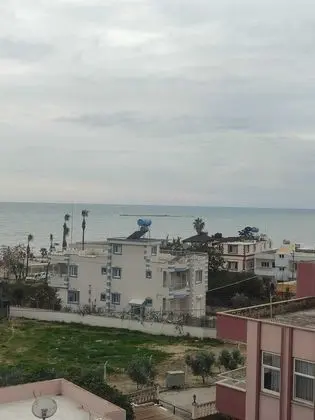 Standard Tek Büyük Veya İki Ayrı Yataklı Oda, Kısmi Deniz Manzaralı