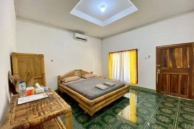 Standard Tek Büyük Yataklı Oda (with AC)