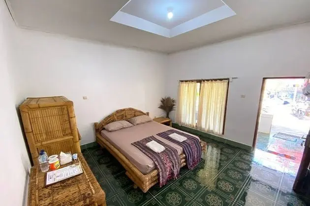 Standard Tek Büyük Yataklı Oda (with Fan)