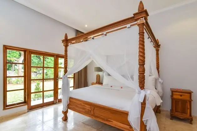 Romantic Villa, 3 Yatak Odası, Kişiye Özel Havuzlu, Plaj Manzaralı