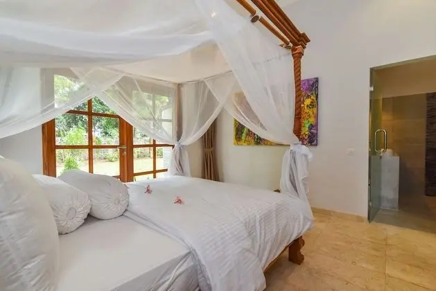 Romantic Villa, 3 Yatak Odası, Kişiye Özel Havuzlu, Plaj Manzaralı