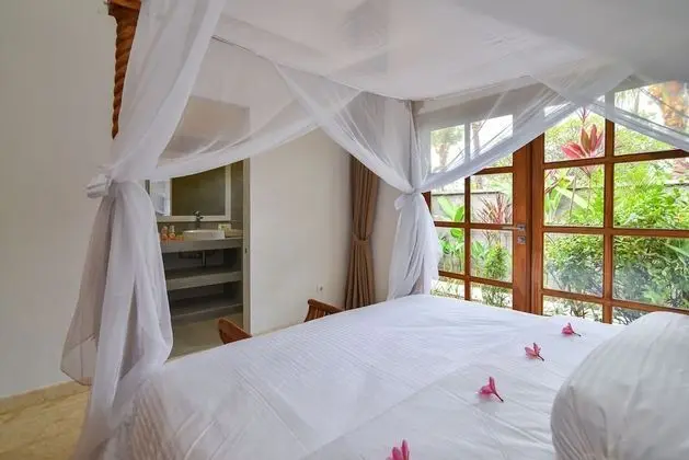 Romantic Villa, 3 Yatak Odası, Kişiye Özel Havuzlu, Plaj Manzaralı