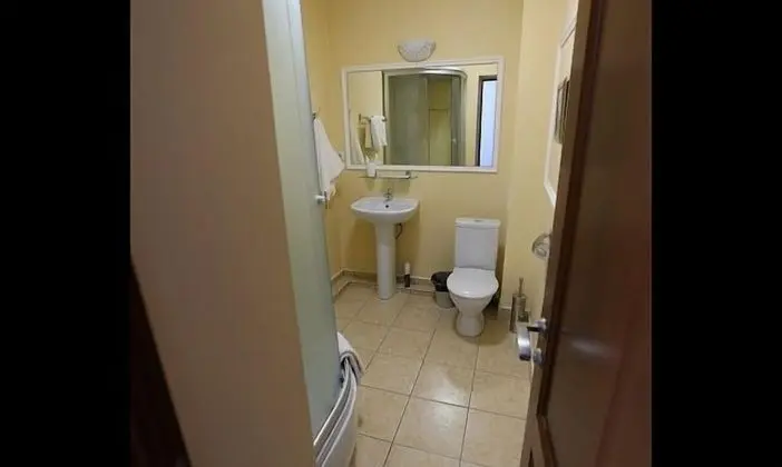 Standard Tek Büyük Yataklı Oda