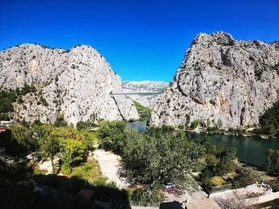 Double Room, River View with Balcony