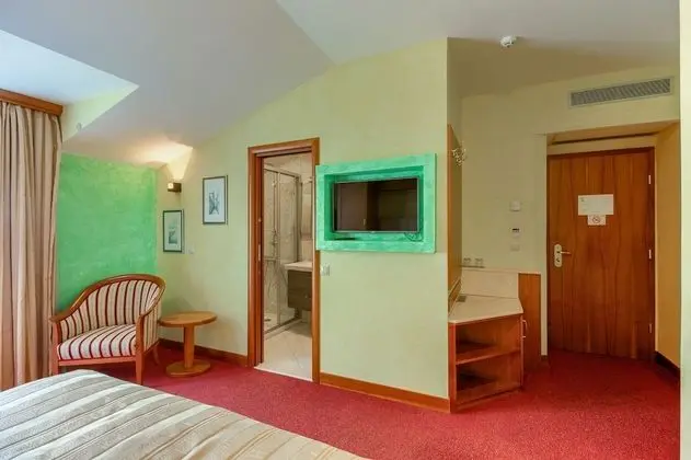 Superior Double room, Balcony and River view