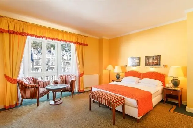 Deluxe Double or Twin Room with River View